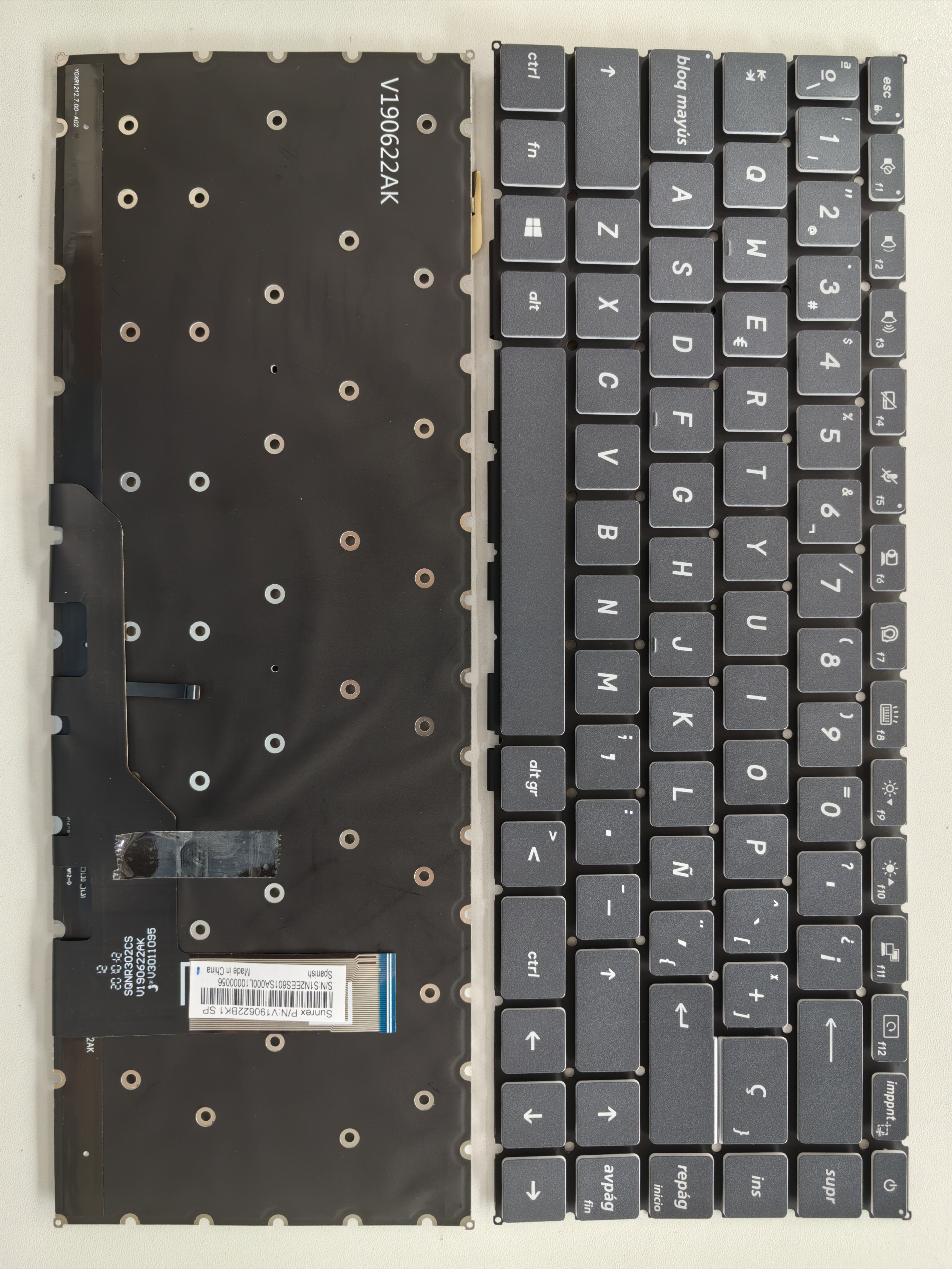 Picture of New Replacement Laptop Keyboard For MSI MS-1551/small carriage return Prestige 15 A10SC Grey Backlit,White Printing,White Side SP Layout